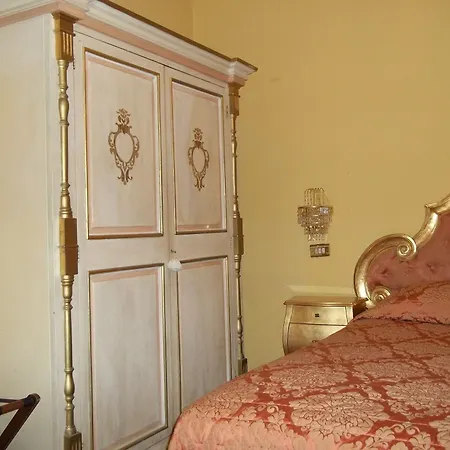 Otel Nuovo Savi