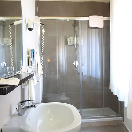 Otel Nuovo Savi